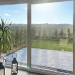 3 Bedroom Stunning Home In Gdynia *