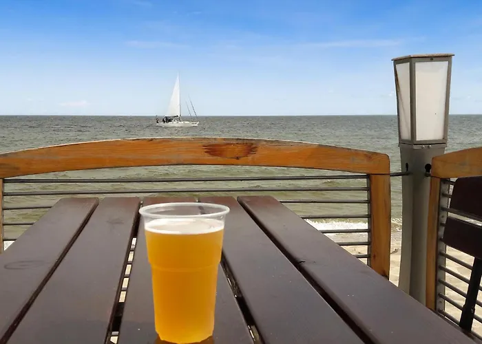 펜션 3 Bedroom Beautiful In