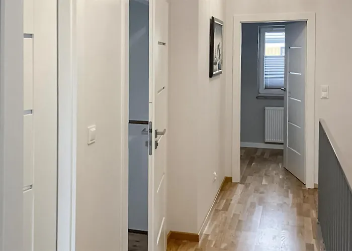 3 Bedroom Beautiful In 펜션 *